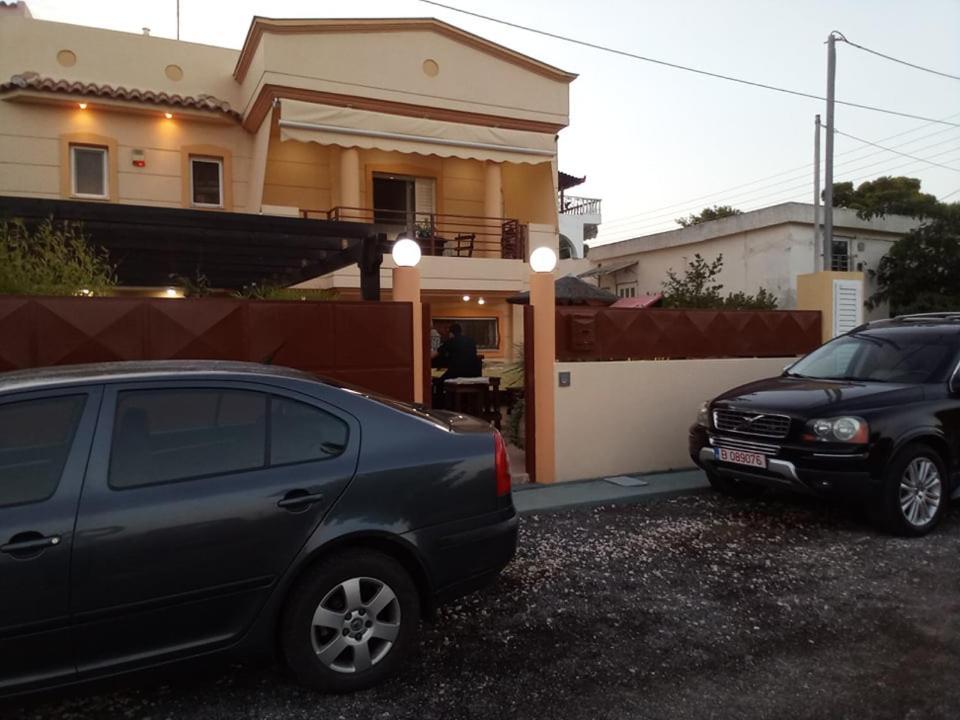 Villa Avatos - Near To The Port Of Rafina And The Airport Of Athens Agios Spyridon  Екстериор снимка